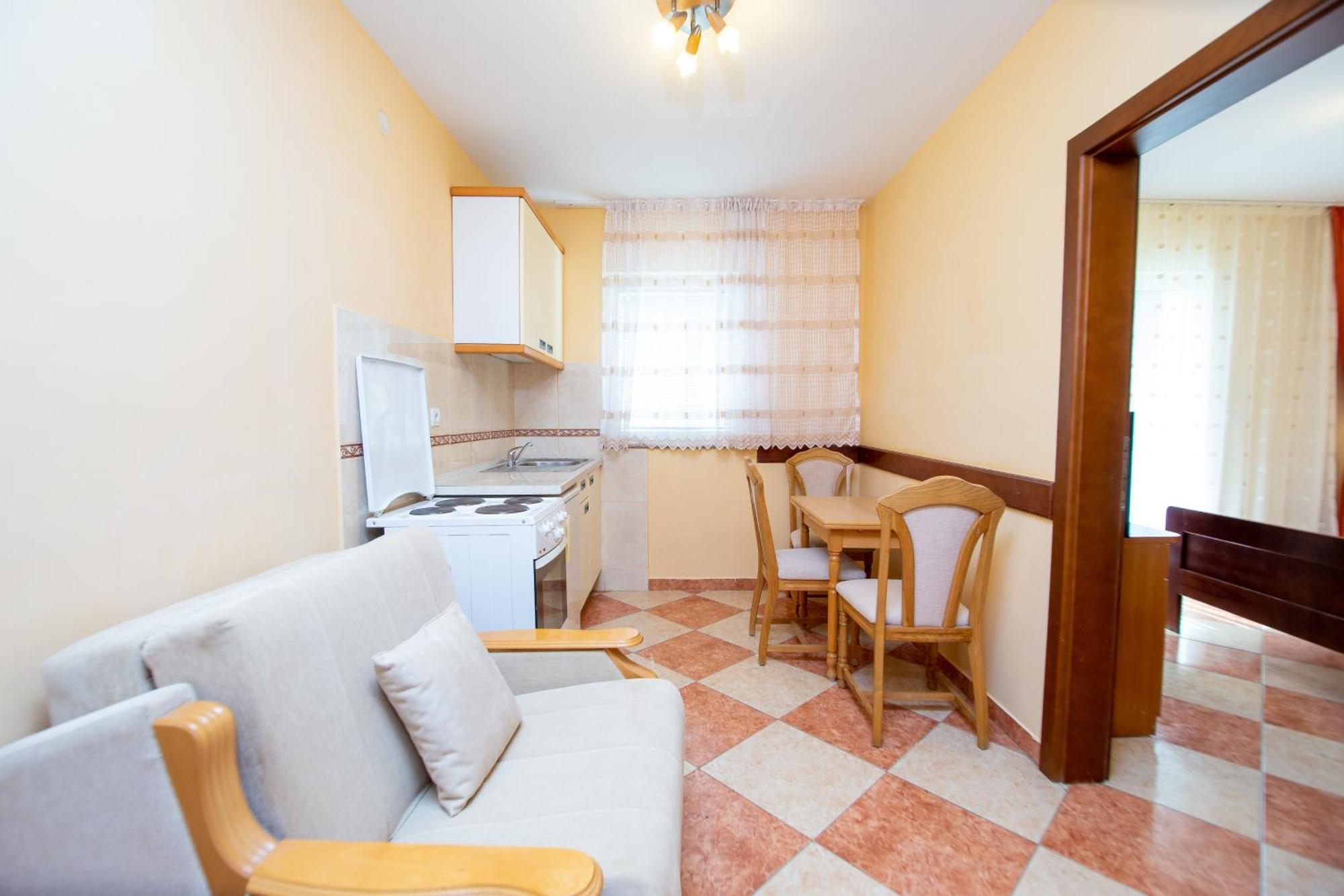 Apartmani Becici المظهر الخارجي الصورة